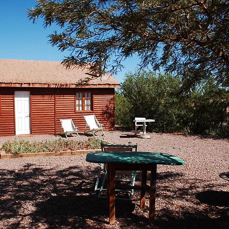 Cabanas Dona Juanita Hotel Сан Педро де Атакама Екстериор снимка